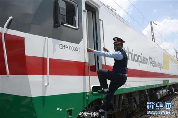 非洲首條現(xiàn)代電氣化鐵路通車 車票大亮！